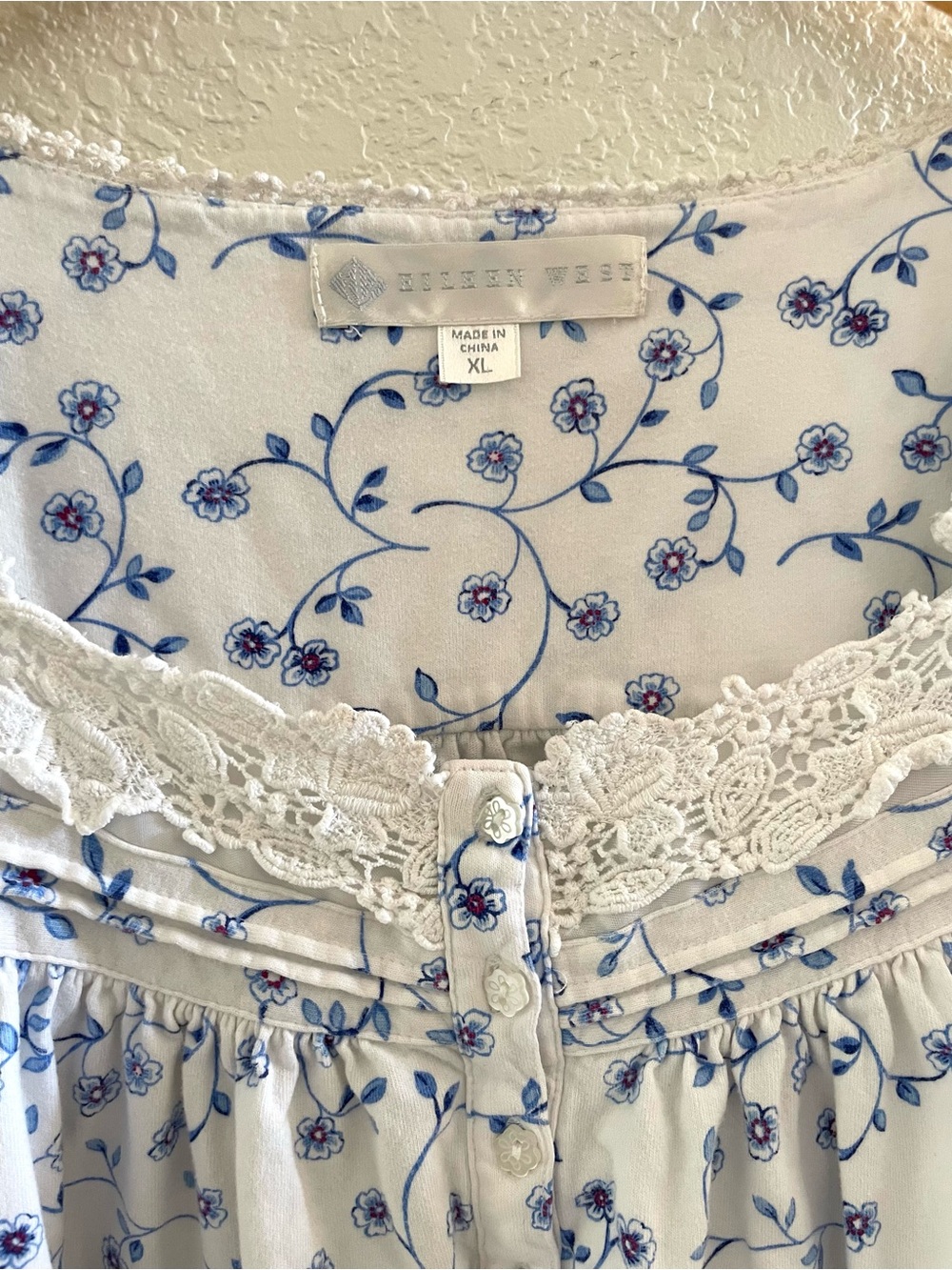 Eileen West Cotton Blue Floral Lace Yoke Nightgown Cottagecore Size XL Grandma - Picture 2 of 10